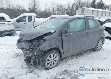 2016 Toyota Yaris Le z USA, uszkodzony, nr VIN VNKJTUD31GA060615
